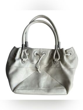 Oroton Genuine Leather Bucket Tote Bag Ivory White Silver Hardware VGUC